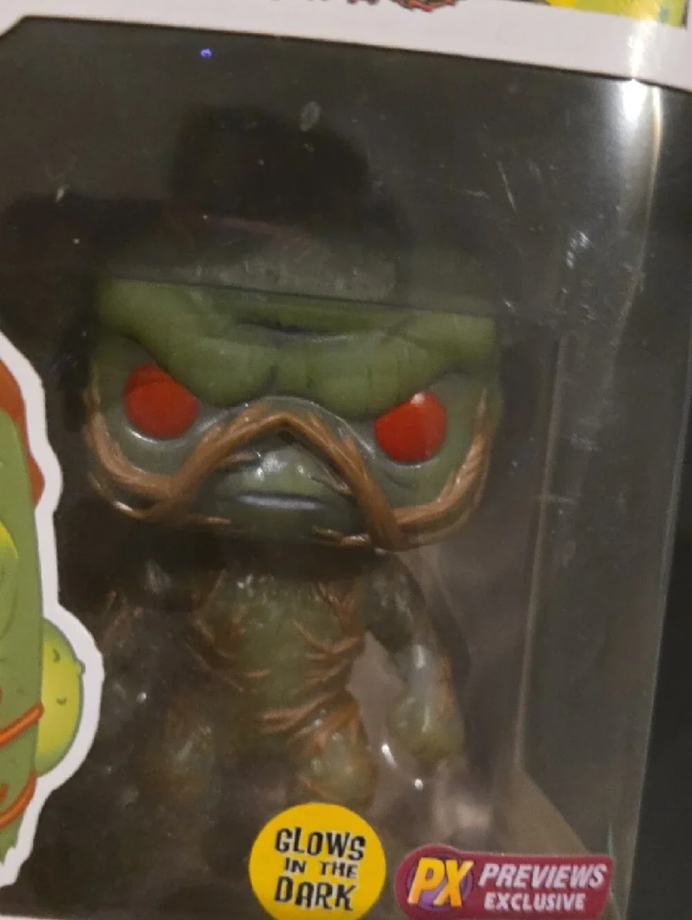 Funko Pop! Heroes Swamp Thing PX Exclusive - Green with Red Eyes - Picture 7 of 7